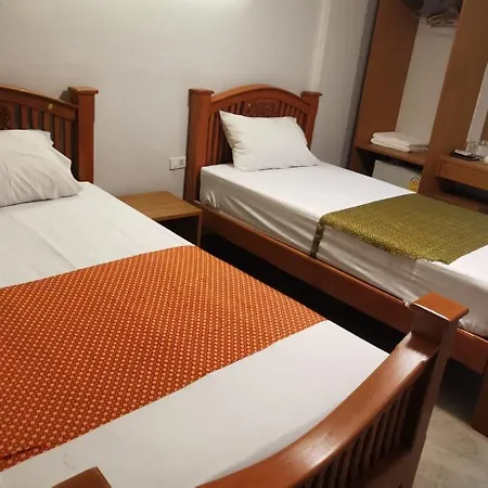 Go Inn Khaosan Road Bkk - Grand Palace Bangkok Exterior photo